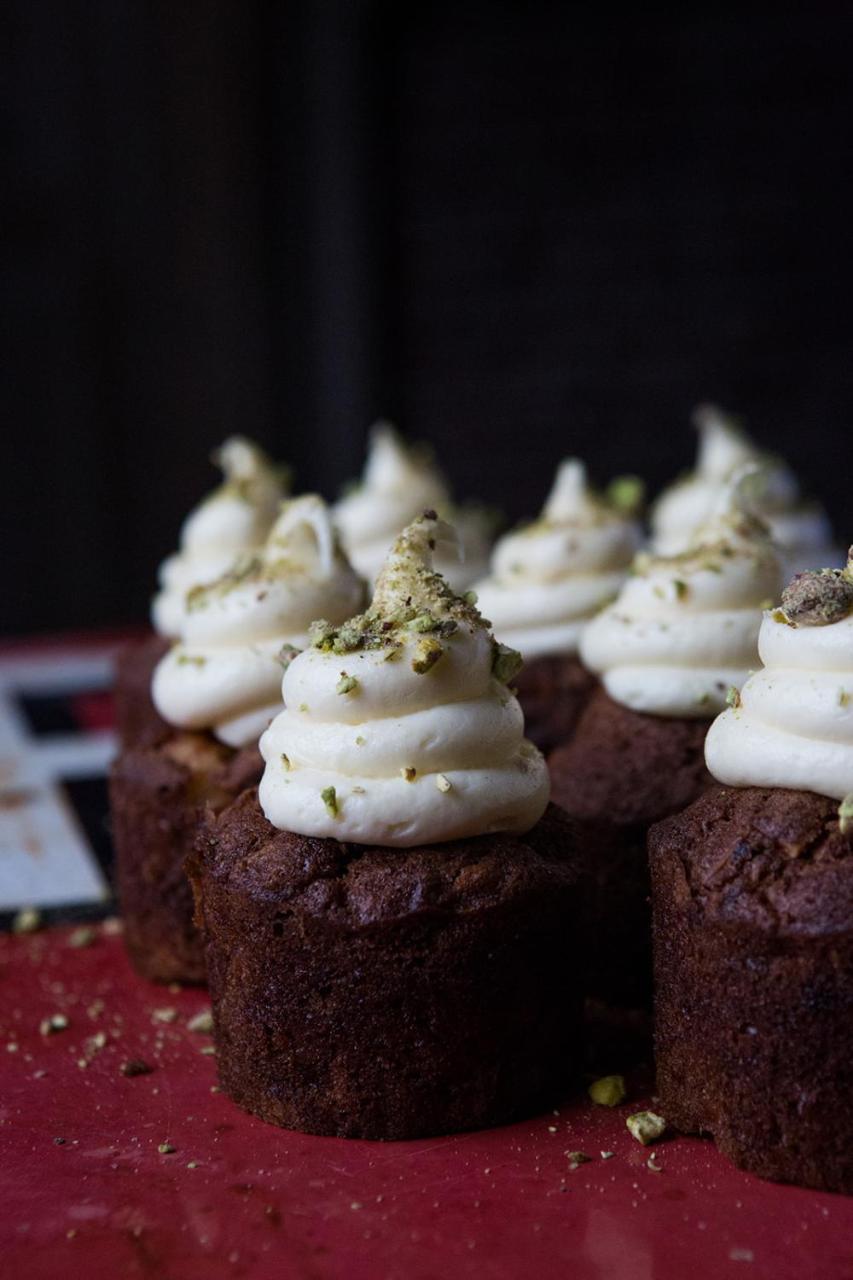 Whitehouse Rye Bed & Breakfast エクステリア 写真 Pistachio cupcakes